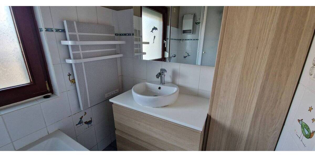 Doppelhaushälfte Wolsdorf - 6 Zimmer, 128 m&sup2;, 89.000&euro; | Angebot:26015603