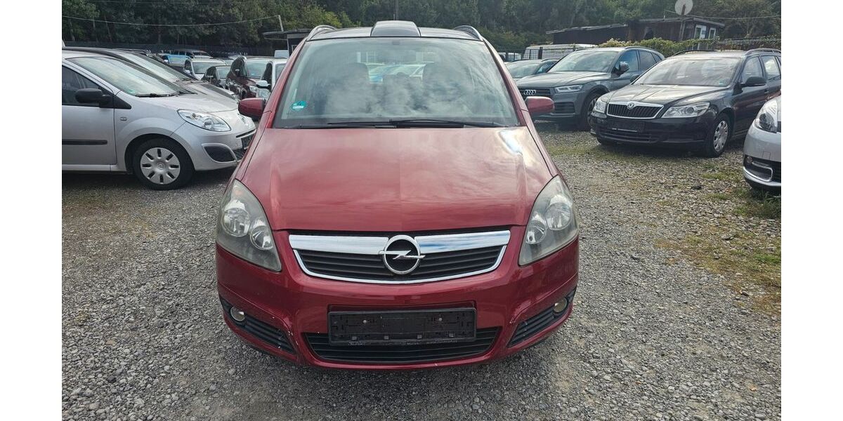Opel Zafira 108.950 km 2.790 &euro; Braunschweig 38120