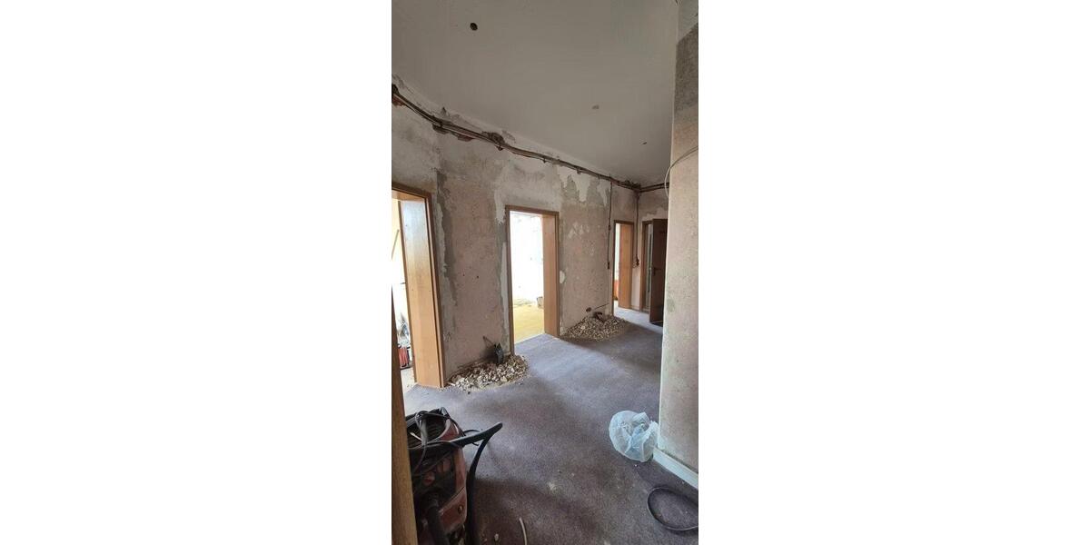 Etagenwohnung Braunschweig Wabe-Schunter-Beberbach - 4 Zimmer, 117 m&sup2;, 1.200&euro; | Angebot:26383600