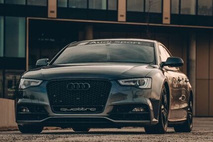 Audi A5 220.000 km 19.900 € Braunschweig 38112