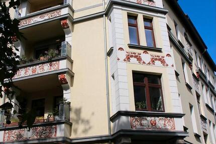 Altbauwohnung im Hochparterre 4 zimmer