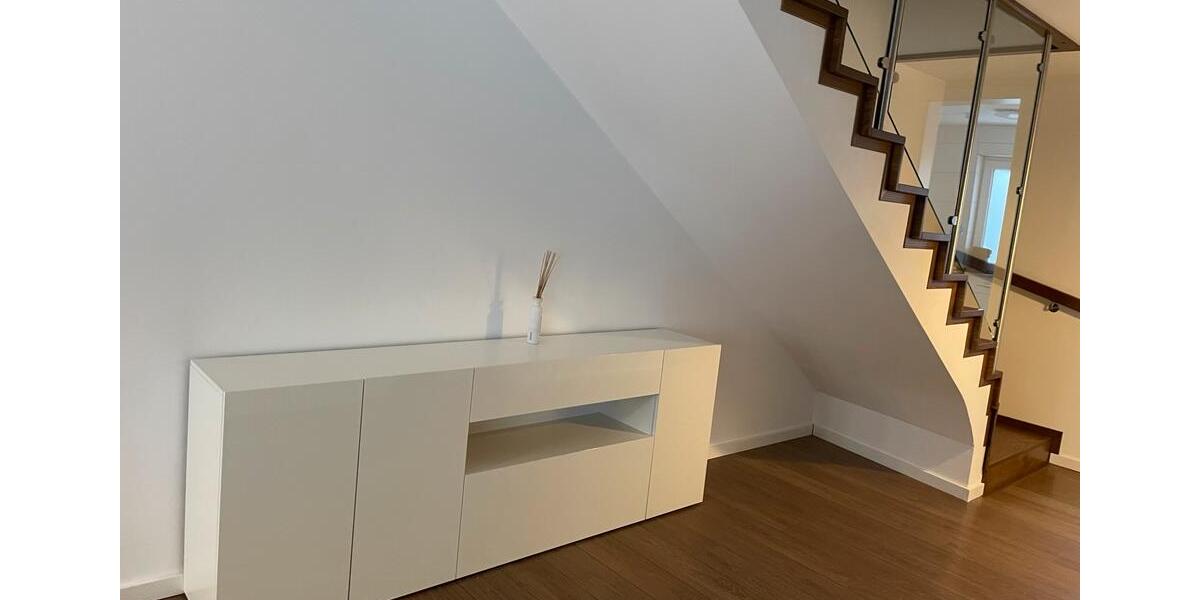 Doppelhaushälfte Wolfsburg Alt-Wolfsburg - 5 Zimmer, 170 m&sup2;, 2.600&euro; | Angebot:24834095