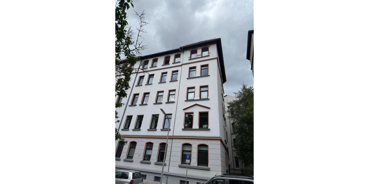 Nähe John-F.-Kennedy-Platz - Zentrale Lage WG möglich 3 zimmer