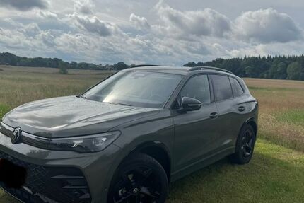 VW Tiguan 8.500 km 43.299 &euro; Sassenburg 38524