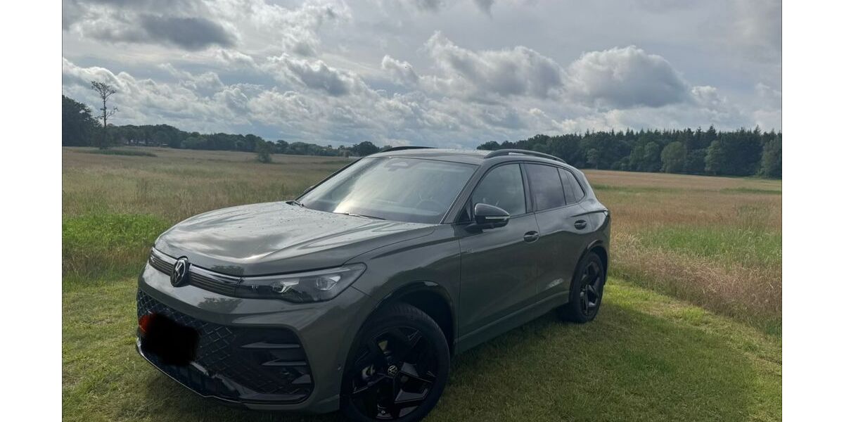 VW Tiguan 8.500 km 43.299 &euro; Sassenburg 38524