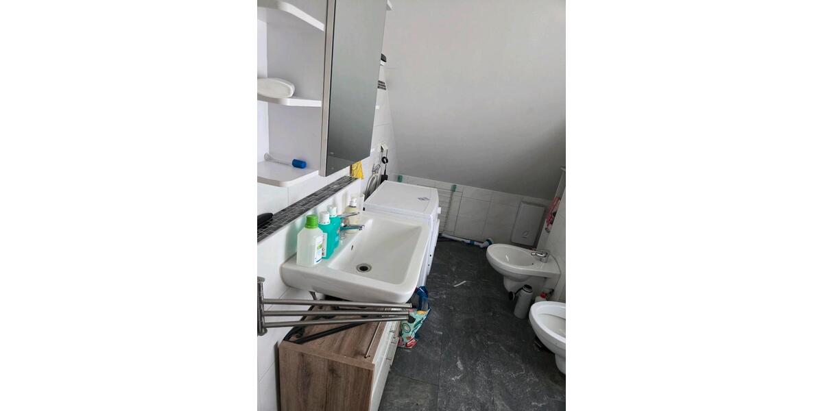 Dachgeschoßwohnung Wolfsburg Almke - 3 Zimmer, 60 m&sup2;, 670&euro; | Angebot:26446985