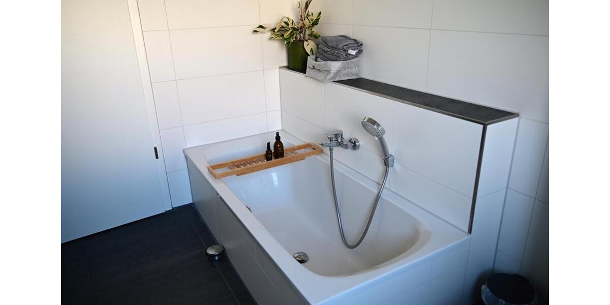 Etagenwohnung Wolfsburg Ehmen - 4 Zimmer, 121 m&sup2;, 460.000&euro; | Angebot:26856355
