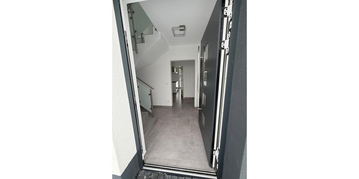 Doppelhaushälfte Gifhorn - 4 Zimmer, 126 m&sup2;, 1.340&euro; | Angebot:24670357