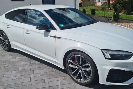 Audi A5 58.000 km 34.600 &euro; Sassenburg 38524