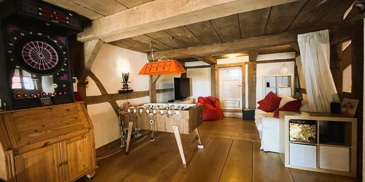 Seltenes Fachwerkjuwel mit Einzeldenkmalschutz stilvoll modernisiert in bester Lage von Fallersleben 4 zimmer