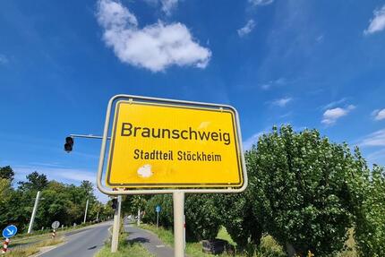 Stöckheim: Große 2 Zimmer - toller Schnitt - TG - HW 11 Whg.22 2 zimmer