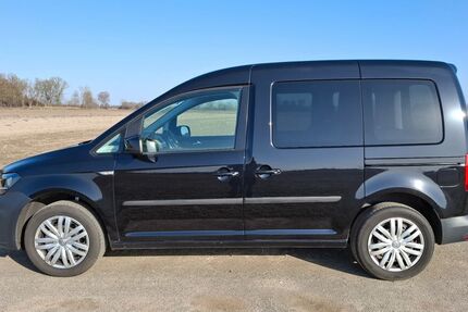 VW Caddy 120.300 km 17.600 &euro; Meinersen 38536