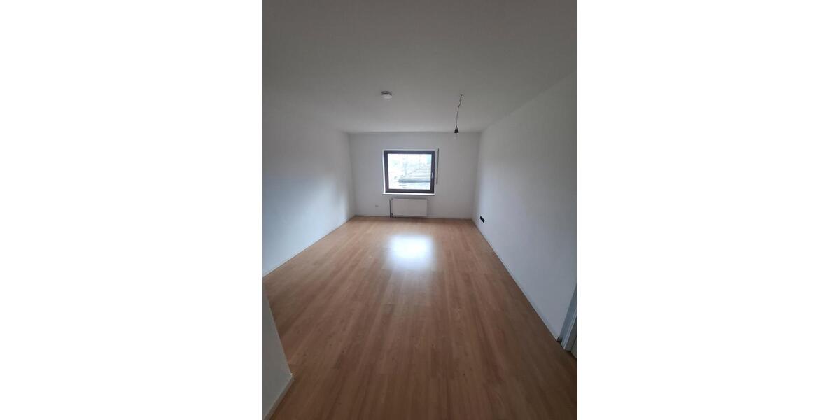 Dachgeschoßwohnung Barwedel - 3 Zimmer, 95 m&sup2;, 795&euro; | Angebot:26610278