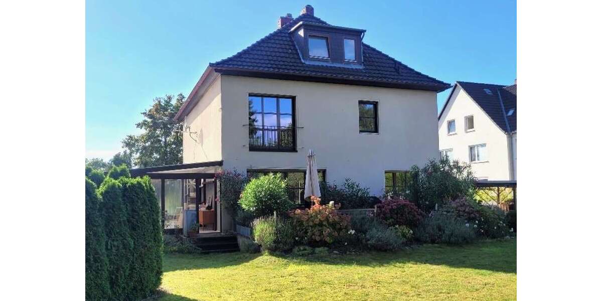 Einfamilienhaus Braunschweig Lehndorf-Watenbüttel - 7 Zimmer, 260 m&sup2;, 750.000&euro; | Angebot:26366304
