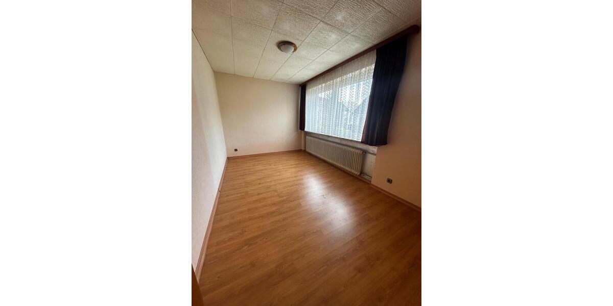 Reihenhaus Königslutter am Elm - 4 Zimmer, 110 m&sup2;, 1.200&euro; | Angebot:26446058