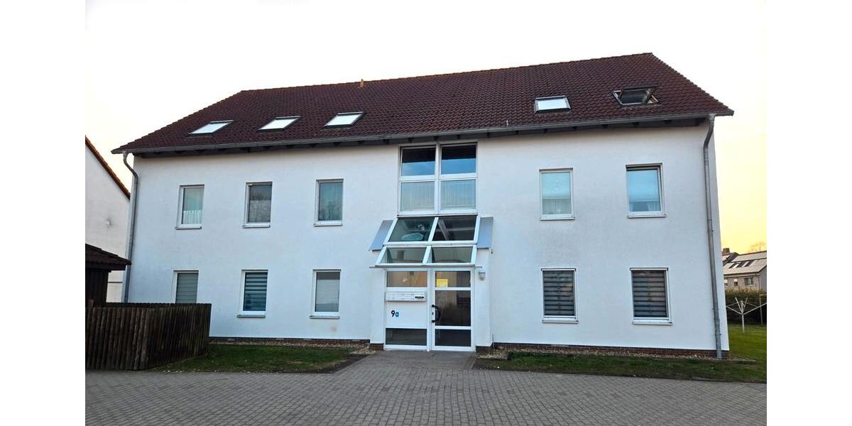 Dachgeschoßwohnung Oebisfelde-Weferlingen Weferlingen - 2.5 Zimmer, 61 m&sup2;, 105.000&euro; | Angebot:27299583