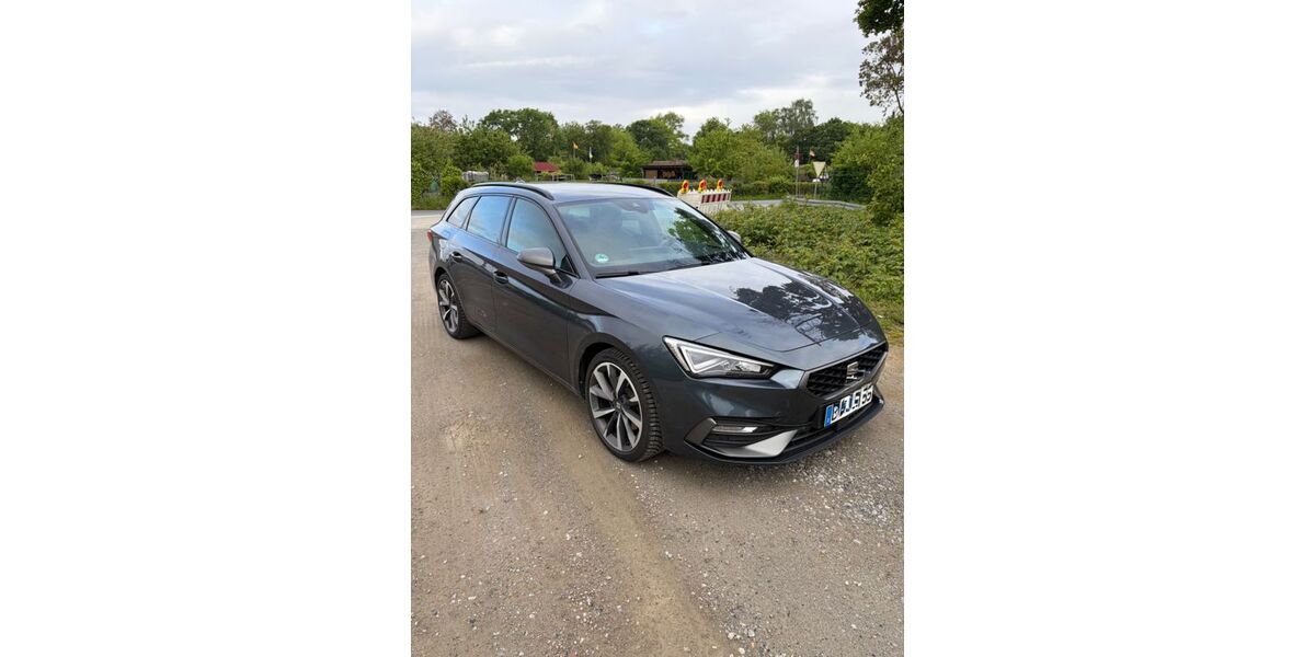 Seat Leon 75.000 km 21.990 &euro; Braunschweig 38126