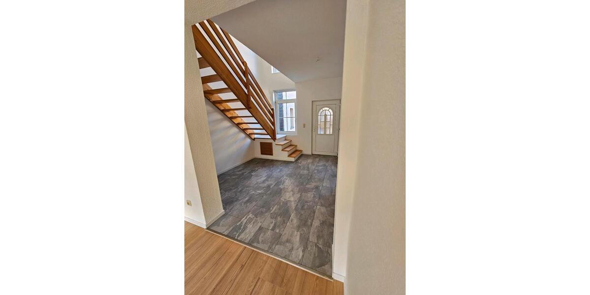Mehrfamilienhaus, Wohnhaus Braunschweig Westliches Ringgebiet - 14 Zimmer, 426 m&sup2;, 950.000&euro; | Angebot:26399290
