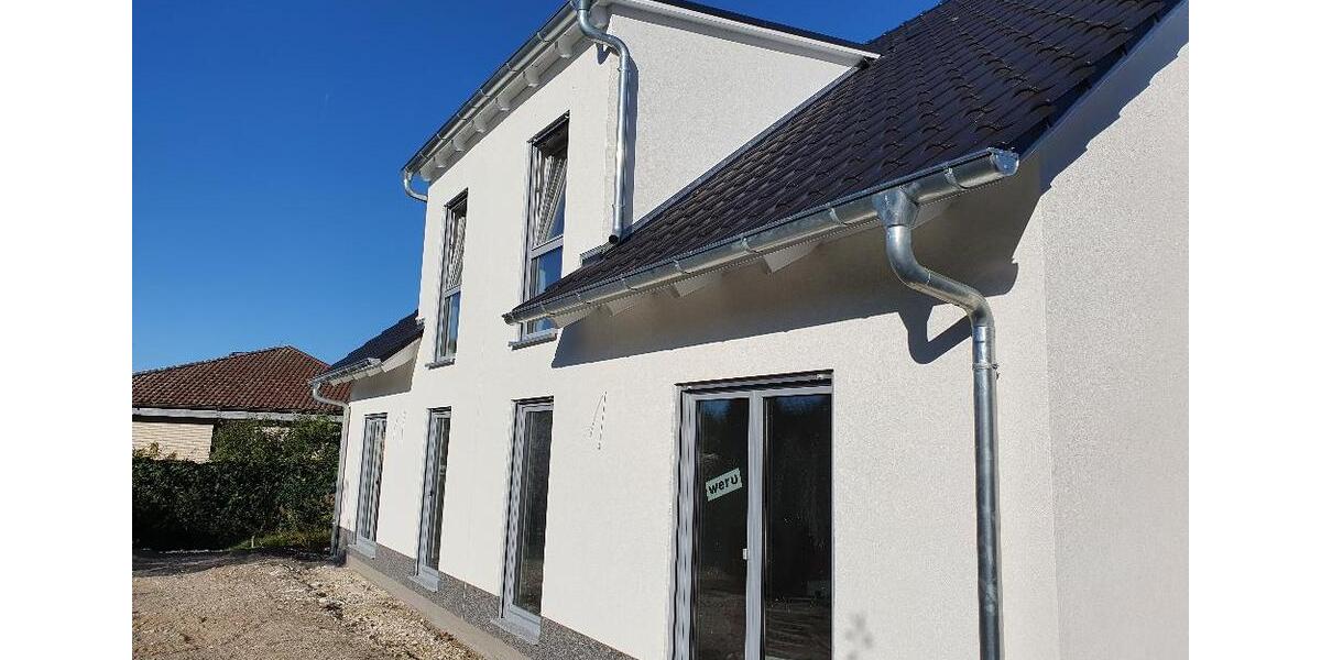 Doppelhaushälfte Wolfsburg Alt-Wolfsburg - 4 Zimmer, 130 m&sup2;, 2.000&euro; | Angebot:24877112