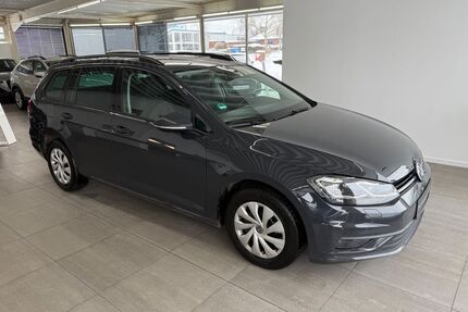 VW Golf 160.000 km 8.790 &euro; Braunschweig 38116