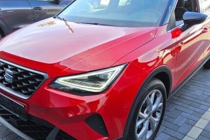 Seat Arona 12.550 km 18.980 &euro; Wolfsburg 38440