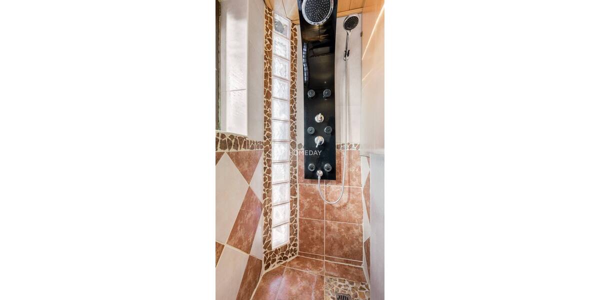 Einfamilienhaus Rühen Eischott - 7 Zimmer, 167 m&sup2;, 445.000&euro; | Angebot:26290254