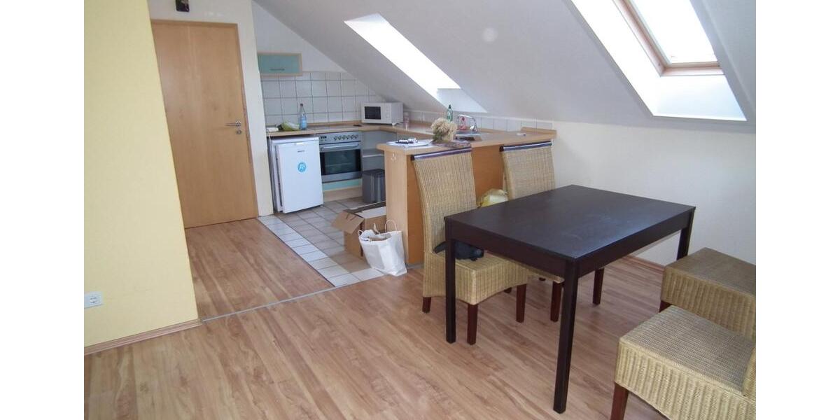 Dachgeschoßwohnung Wasbüttel - 2.5 Zimmer, 60 m&sup2;, 420&euro; | Angebot:26041123