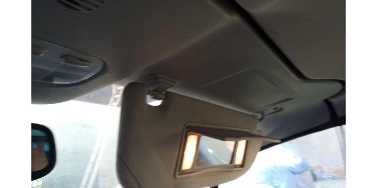 Peugeot 307 CC 91.000 km 4.200 € Helmstedt 38350