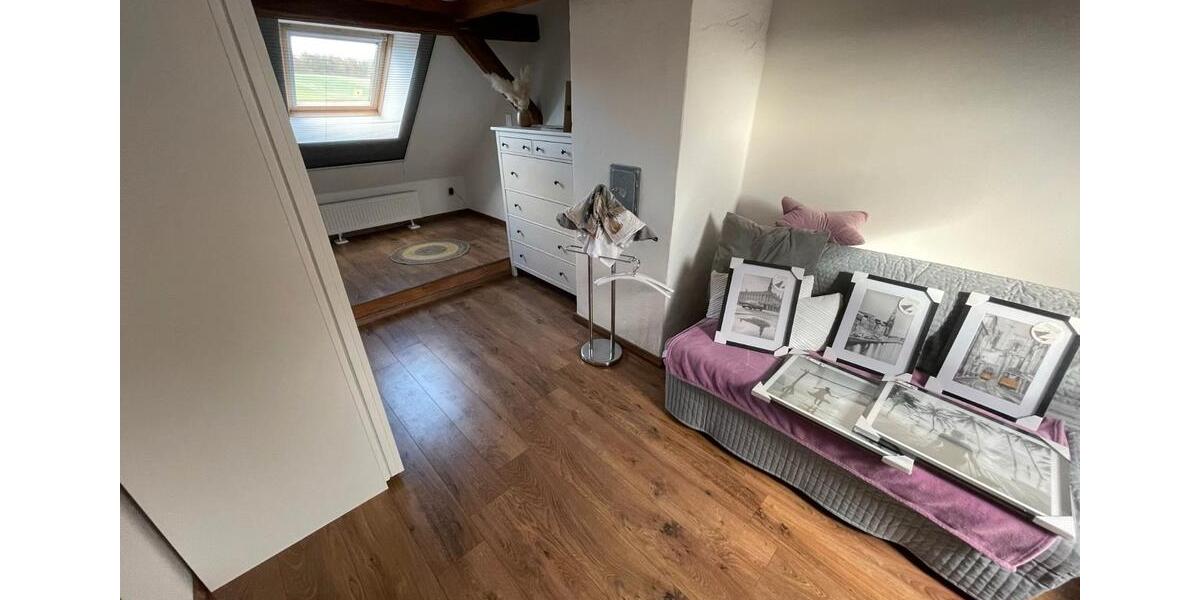 Etagenwohnung Königslutter am Elm - 4.5 Zimmer, 105 m&sup2;, 850&euro; | Angebot:26062850