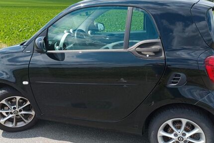 Smart ForTwo 69.600 km 7.590 € Braunschweig 38102