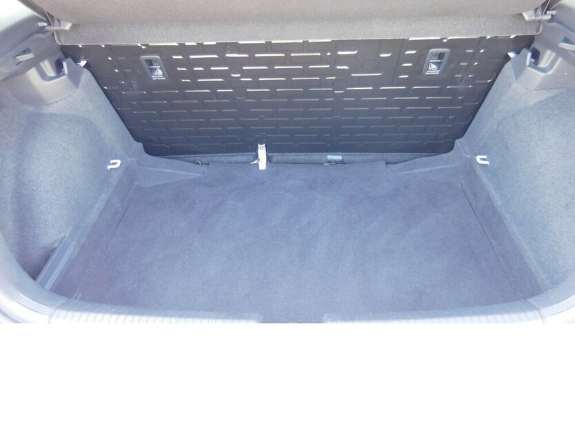 Polo 1.0 Life MPI BMT 4Trg Klima Navi LED