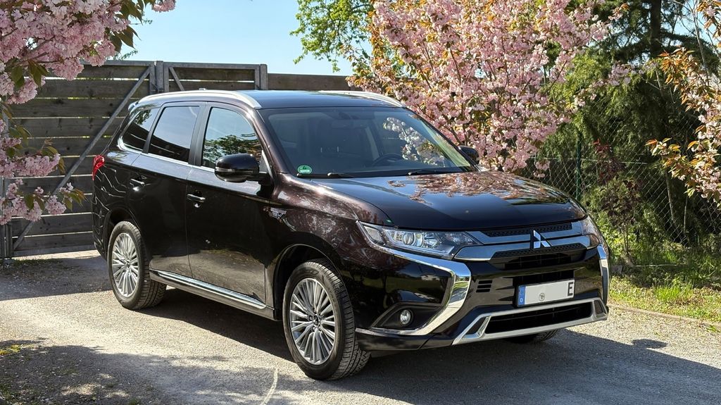 Mitsubishi Outlander 110.000 km 19.600 &euro; Oebisfelde 39646