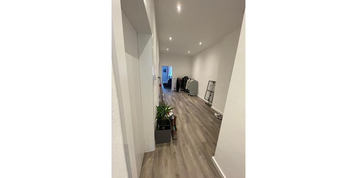 Etagenwohnung Braunschweig Lehndorf-Watenbüttel - 4 Zimmer, 100 m&sup2;, 1.150&euro; | Angebot:26318879