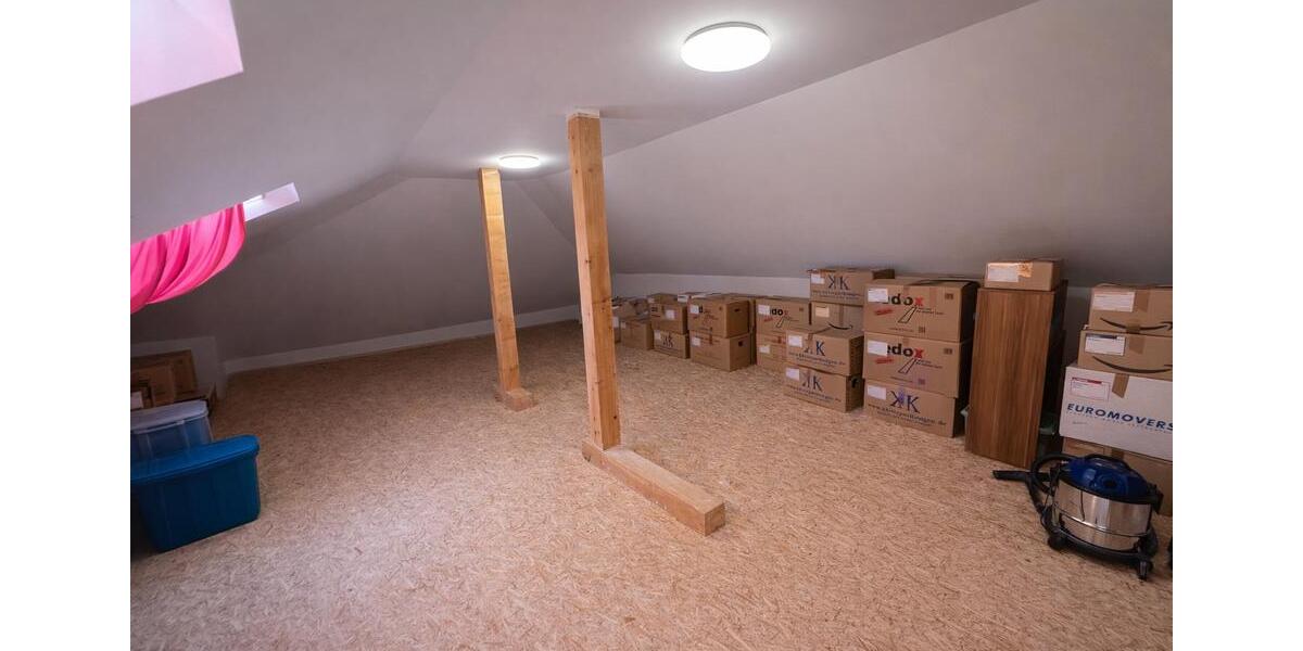 Exklusive Neubauwohnung, EBK, Terrasse, Smart Home 4 zimmer