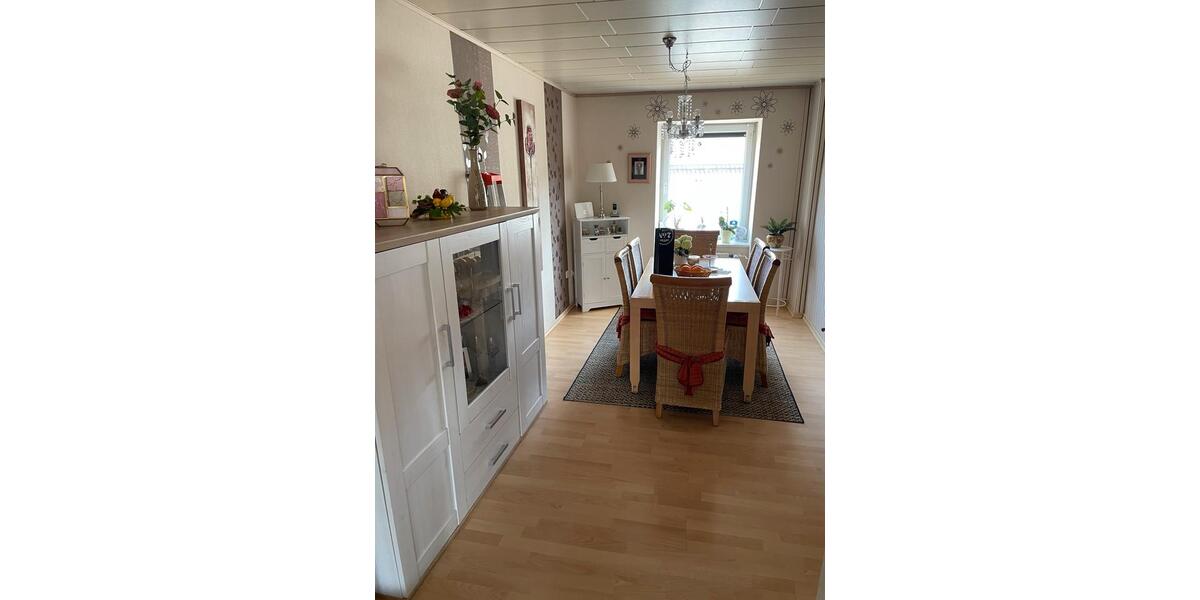 Mehrfamilienhaus, Wohnhaus Wolfsburg - 8 Zimmer, 160 m&sup2;, 290.000&euro; | Angebot:26162953