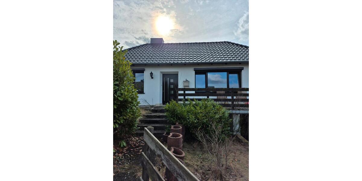 Bungalow Hillerse - 4 Zimmer, 5 m&sup2;, 280.000&euro; | Angebot:25286030