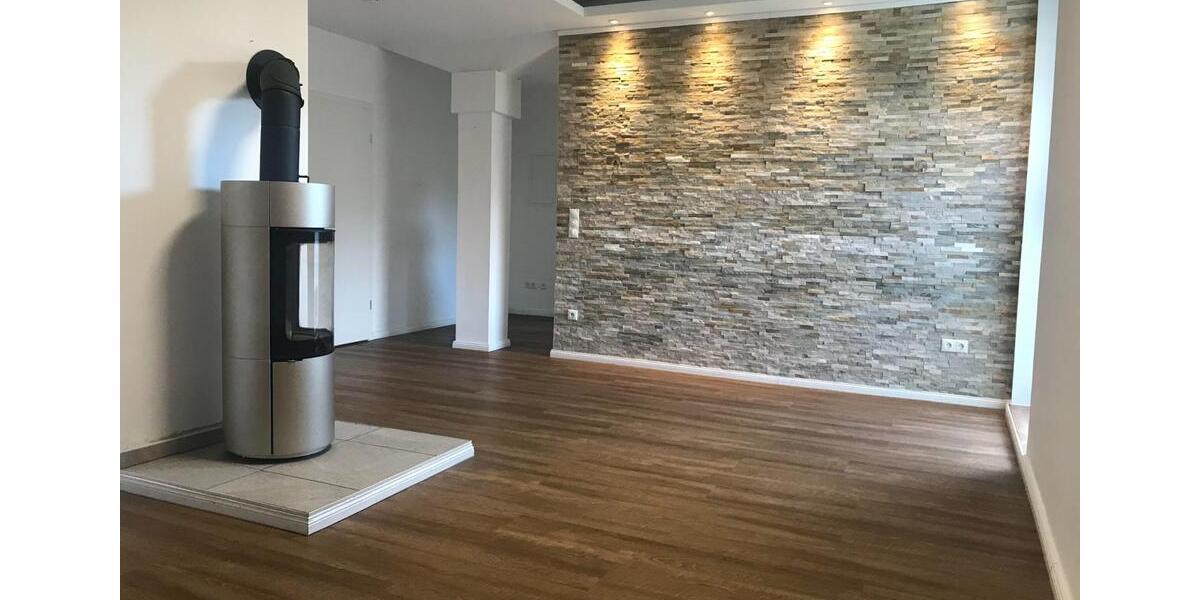 EBK, modern sehr schön renoviert, EG, von privat 3 zimmer