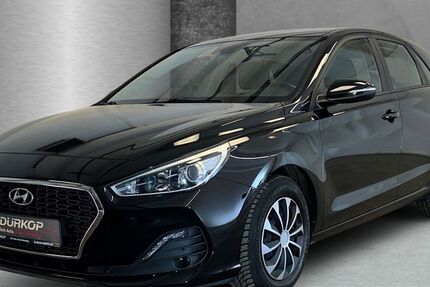 Hyundai i30 62.372 km 12.990 &euro; Braunschweig 38126