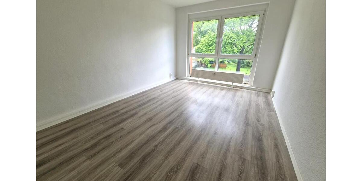 Etagenwohnung Oebisfelde-Weferlingen Döhren - 4 Zimmer, 72 m&sup2;, 419&euro; | Angebot:26585227