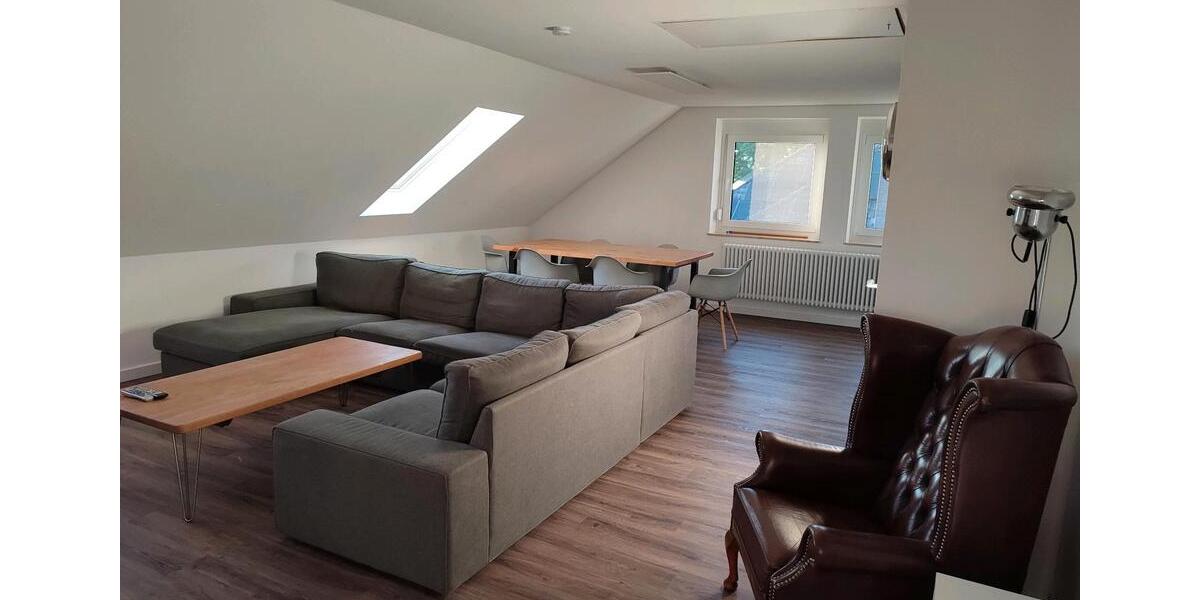 Dachgeschoßwohnung Wolfsburg Alt-Wolfsburg - 2 Zimmer, 77 m&sup2;, 855&euro; | Angebot:26626795