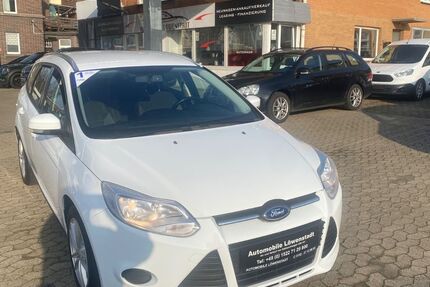 Ford Focus 98.000 km 6.600 &euro; Braunschweig 38114