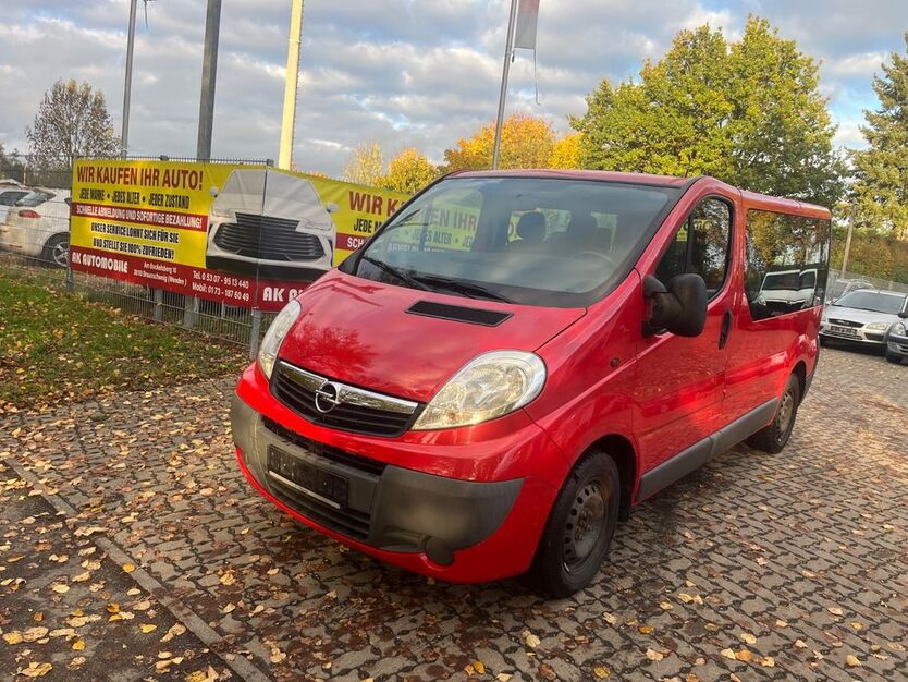 Opel Vivaro 152.000 km 9.520 € Braunschweig 38110