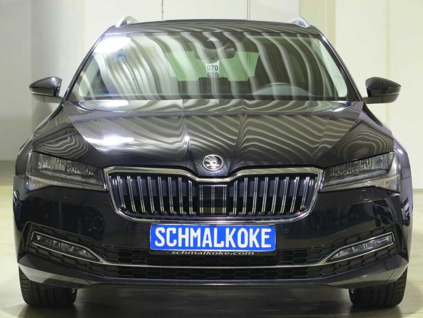 Skoda Superb 49.500 km 27.500 € Braunschweig 38112