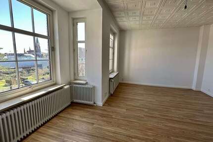 Wohnung zum Mieten in Schleswig 1.300 € 152.75 m²