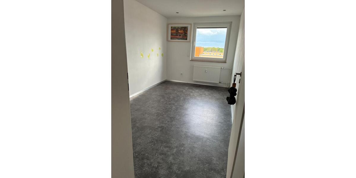 Dachgeschoßwohnung Braunschweig Wabe-Schunter-Beberbach - 4 Zimmer, 91 m&sup2;, 890&euro; | Angebot:26649951