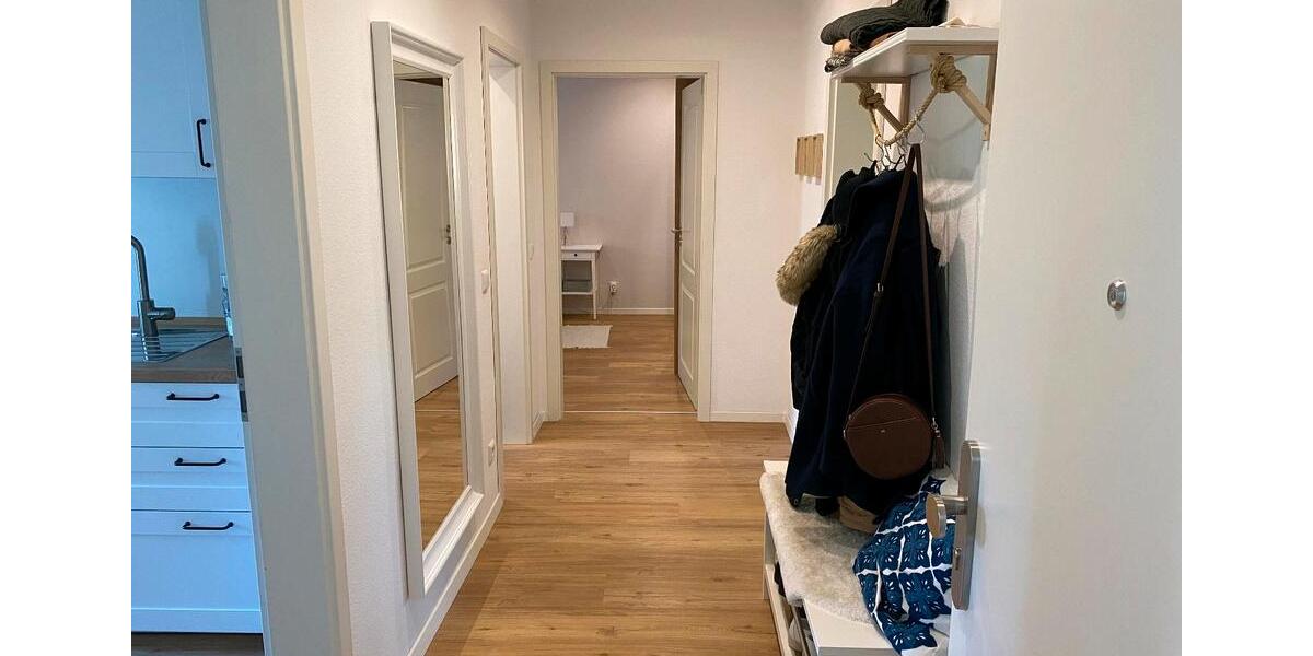 Helle und moderne 2 (3)-Zimmer-Wohnung, 1.OG , kernsaniert 2 zimmer