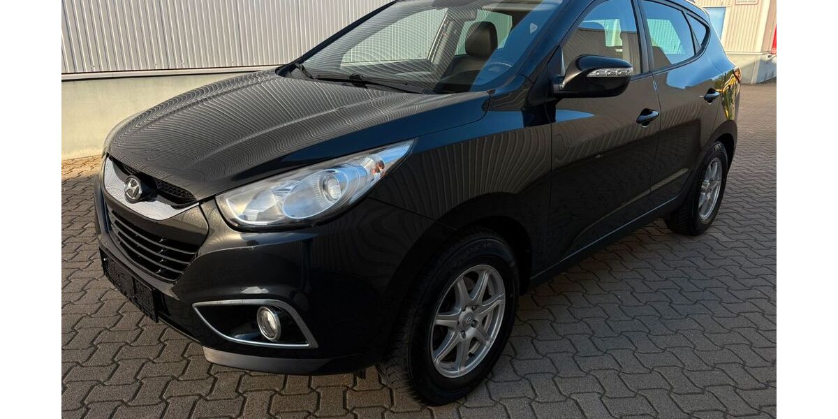 Hyundai ix35 128.500 km 7.880 &euro; Braunschweig 38112