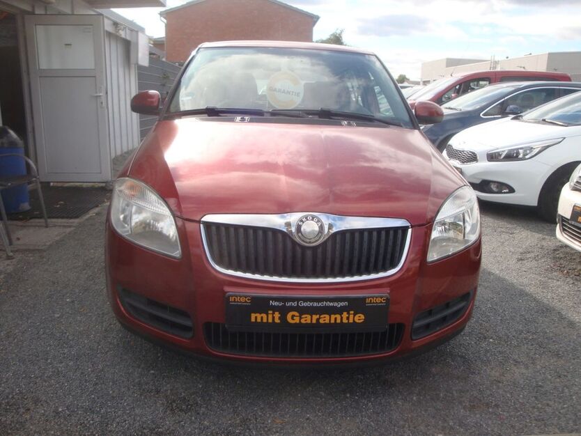 Skoda Fabia 152.517 km 2.999 € Wolfenbüttel 38304