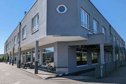 Einzelhandel in Bruchköbel 4.950 € 458 m²