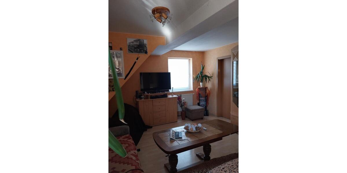Dachgeschoßwohnung Helmstedt - 3 Zimmer, 67 m&sup2;, 90.000&euro; | Angebot:27091307